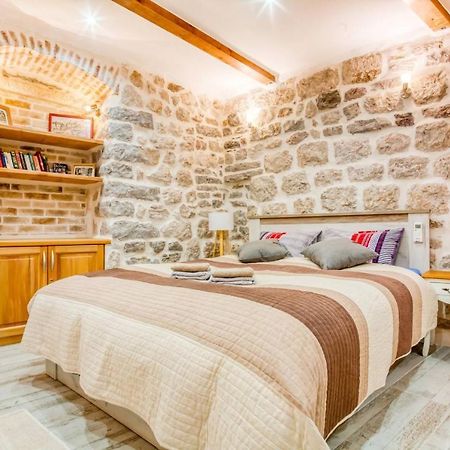 Kotor Bagus - Cozy Boutique Old Town Studio With Seaview Terrace Eksteriør billede