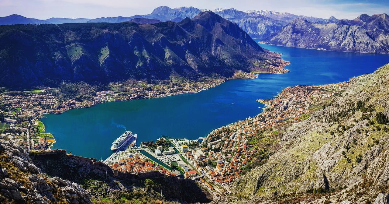 Kotor Bagus - Cozy Boutique Old Town Studio With Seaview Terrace Eksteriør billede