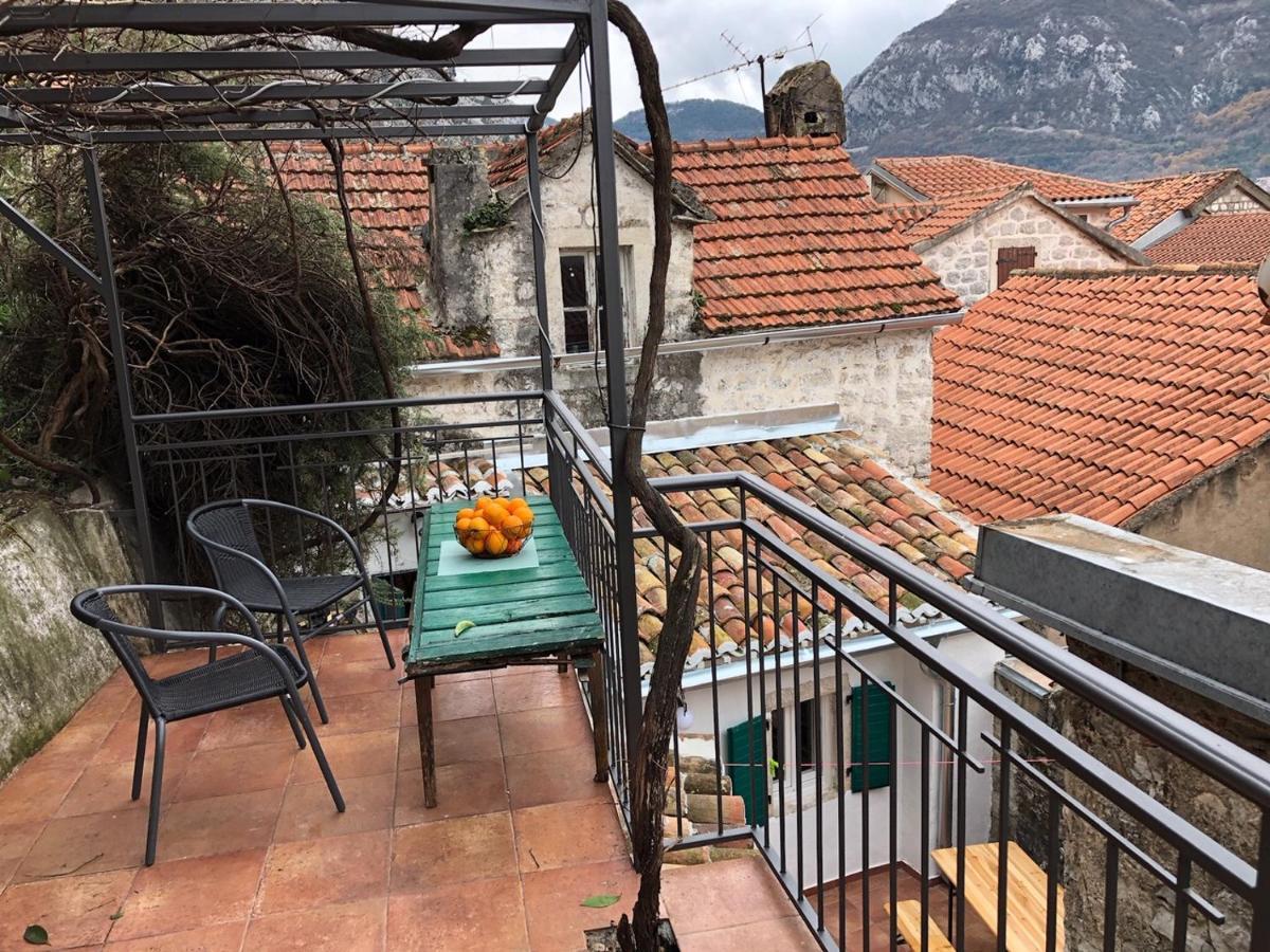 Kotor Bagus - Cozy Boutique Old Town Studio With Seaview Terrace Eksteriør billede